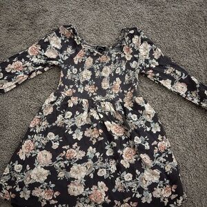 Cute summer dress longsleeve